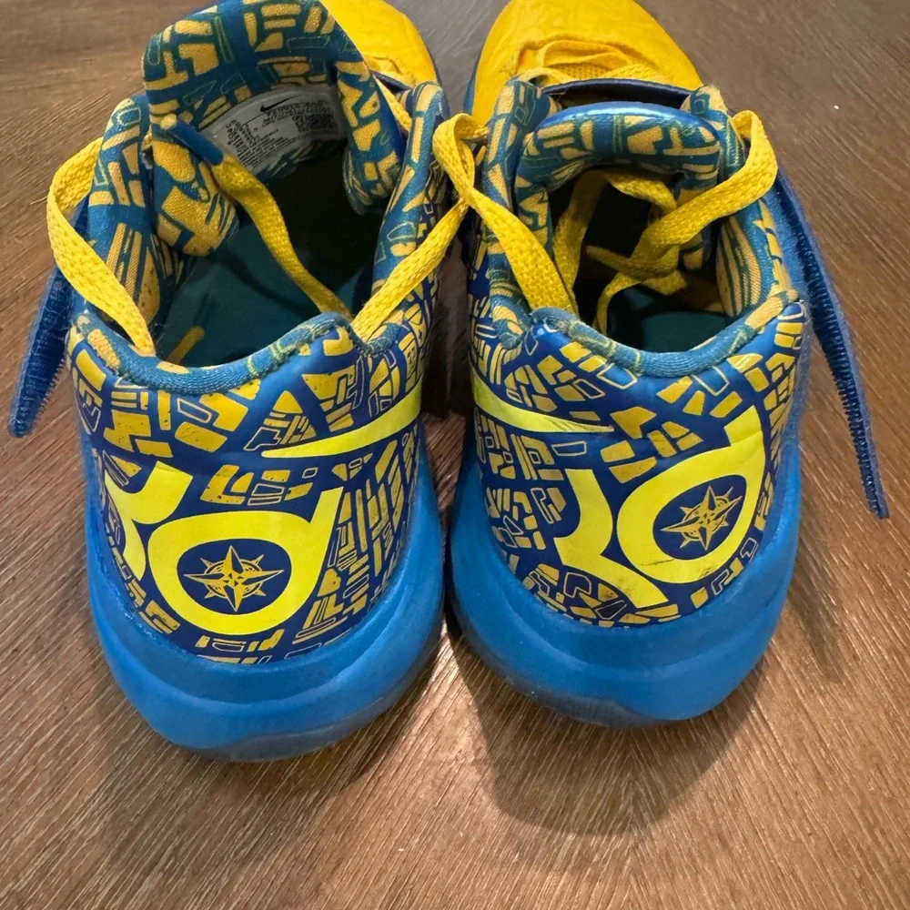 Nike Zoom KD 4 Scoring Title 2025 Retro Size 9.5 Mens Basketball FZ5916-400